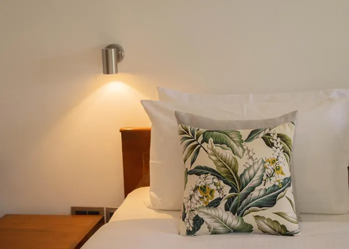 Palm Holiday Apartments