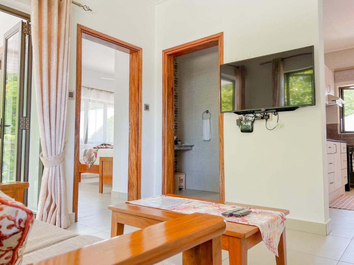 Palm Grand Anse (Praslin)