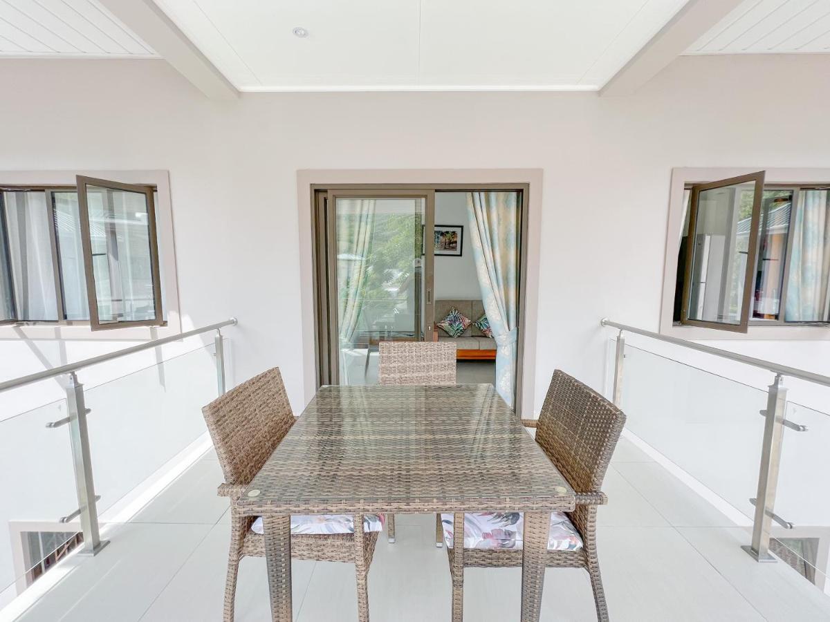 Palm Grand Anse (Praslin)