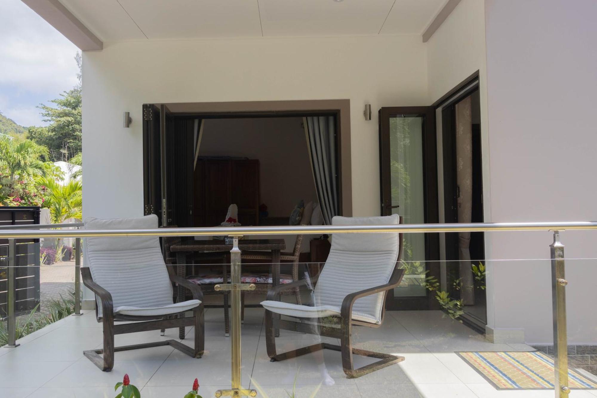 Palm Apartment Grand Anse (Praslin)